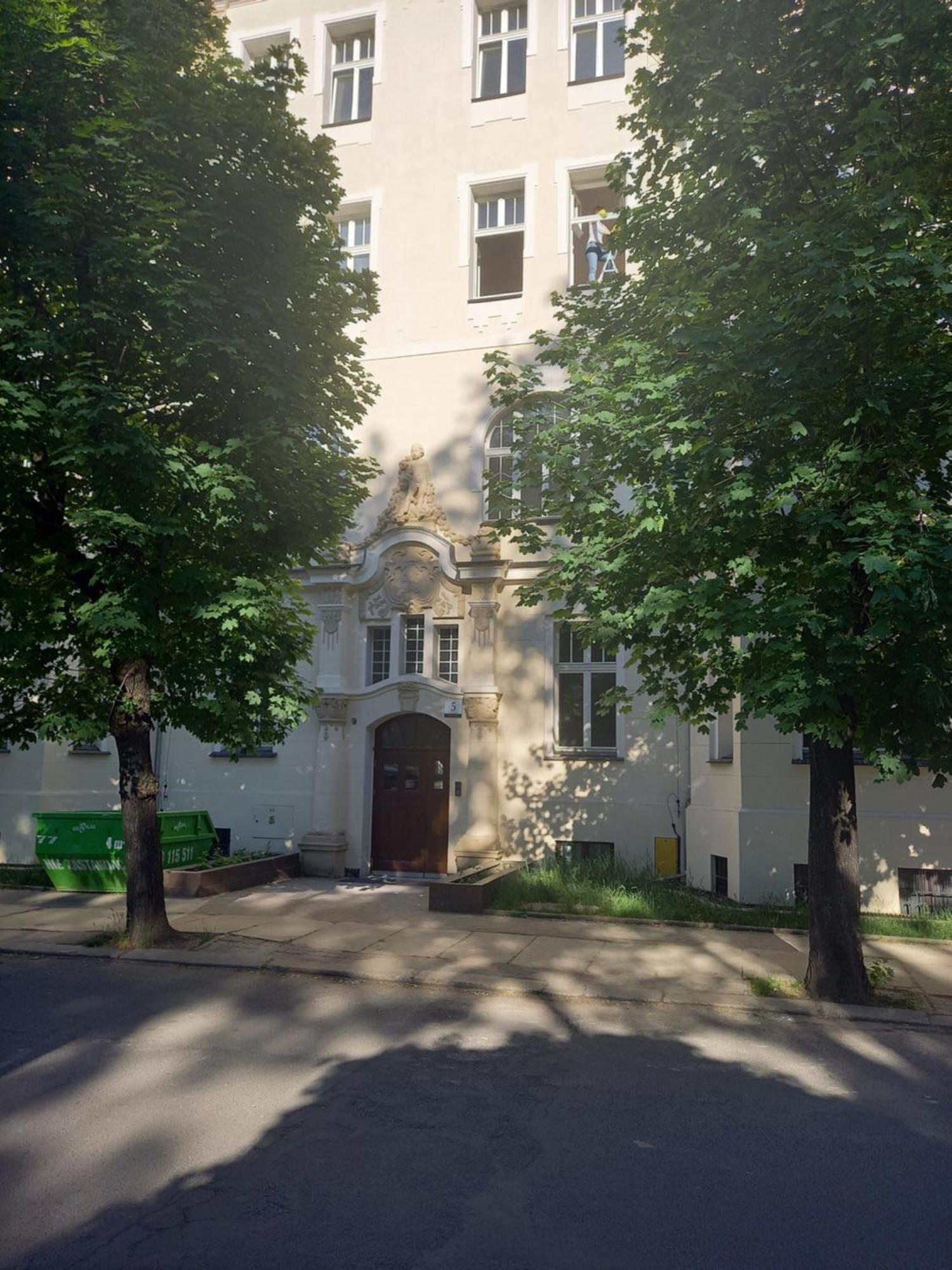 Apartament Love On 5 - Milosc Na 5 Legnica Exterior foto